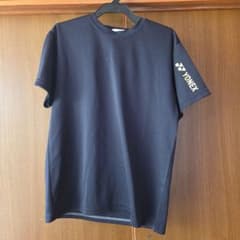 YONEX ブラック Tシャツ Sサイズのサムネイル
