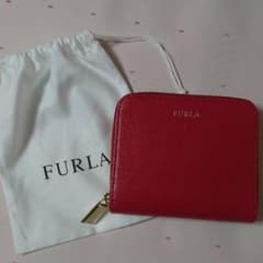 FURLA 二つ折財布のサムネイル