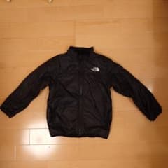 THE NORTH FACE ブラックジャケット　140のサムネイル