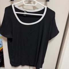 Dazy ブラック ホワイト 半袖 Tシャツ Lサイズのサムネイル