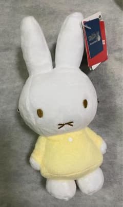 ミッフィー　ぬいぐるみ　がま口　ポーチ　うさぎ タイトー