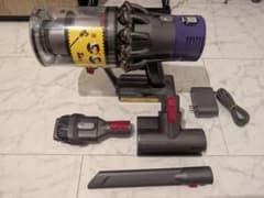Dyson V10 SV12】ハンディ仕様 車内掃除にも最適 クリアビン透明