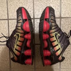 NIKE W SHOX TL BLACK/BLACK-VOLT-FIRE REDのサムネイル
