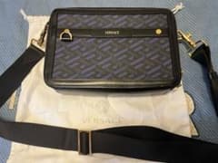 バケオバケ 　versaceヴェルサーチメンズバック　定価26万 バケオバケ 様専用 versaceヴェルサーチメンズバック 定価26万