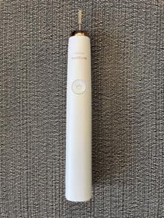 【ジャンク品】フィリップス電動歯ブラシ　本体のみHX939Lのサムネイル