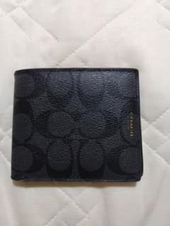 COACH　財布のサムネイル