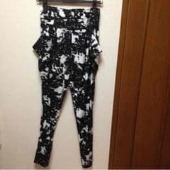 サルエルパンツのサムネイル