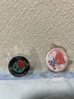BT21 キャラクター缶バッジ くら寿司コラボのサムネイル