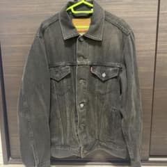 LEVI’Sデニムジャケットのサムネイル