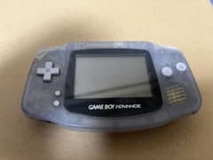 ゲームボーイアドバンス　本体のみ 裏蓋なし ジャンク品のサムネイル