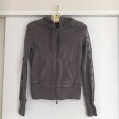 【ARMANI】パーカーのサムネイル