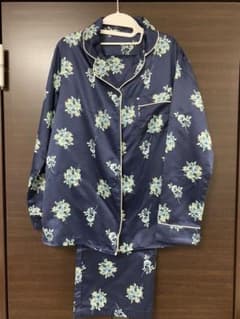 パジャマのサムネイル