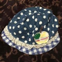ベビー 帽子のサムネイル