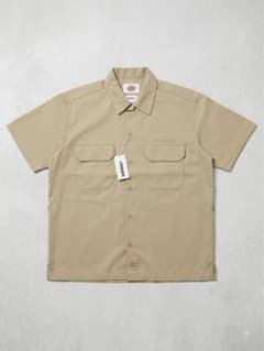 新品タグ付 Dickies atmos 半袖シャツ カーキベージュのサムネイル