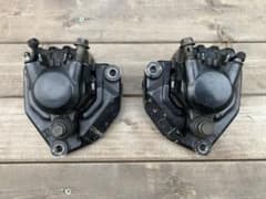 【YAMAHA xj750e】純正ブレーキキャリパー　点検整備済みのサムネイル