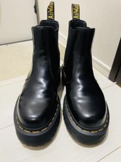 Dr. Martens サイドゴアブーツ ブラックのサムネイル