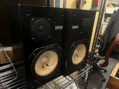 YAMAHA NS10M
