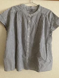 無印良品　フレンチスリーブシャツのサムネイル