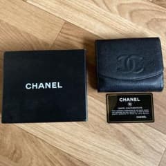 CHANEL 二つ折り財布のサムネイル