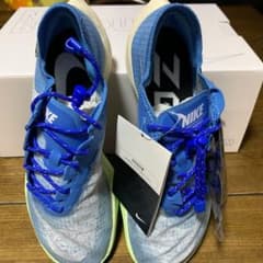 NIKE ズームX ヴェイパーフライネクスト% 22、5cm ピンバッジ付き