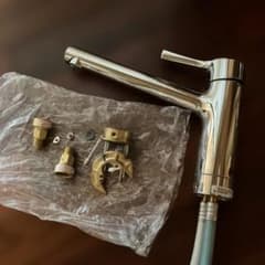 TOTO TKS05301J キッチン用 シングル混合水栓 本体 - メルカリ