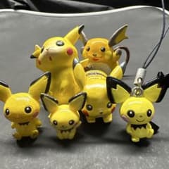 ポケモン ピチュー（ギザみみ） ピカチュウ ライチュウ モンコレ初期
