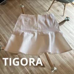 TIGORA ティゴラ　フレアスカート　美品のサムネイル