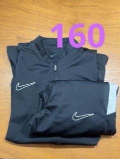 NIKE ドライフィット　ジャージセットアップ　160のサムネイル