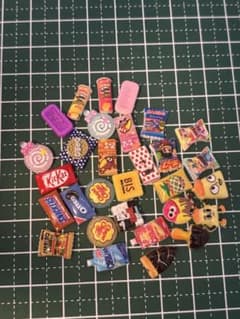 お菓子 ネイルパーツ 15個 夜光入り - メルカリ