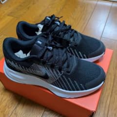 NIKE スニーカー ブラックのサムネイル