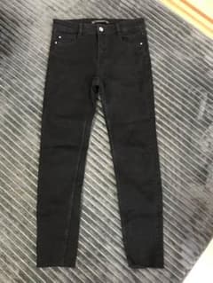 新品  ZARA 切りっぱなしスキニー ♡のサムネイル