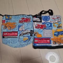 トミカ・サンリオ お着替え袋2枚セットのサムネイル