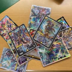 デュエルマスターズデッキのサムネイル