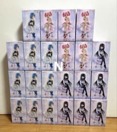 마법 소녀 마도카 ☆ 마기카 극장판 가메 메도카 아카미 미호 미무라 미키 사야카 합계 22 개