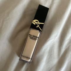 Yves Saint Laurent ALL HOURS コンシーラーのサムネイル