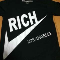 最終値下げ JOYRICH Tシャツのサムネイル