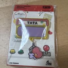 BT21 minini Acrylic Pin Badge TATA