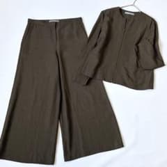 【美品】セオリー　セットアップ　パンツスーツ　ノーカラー　オリーブ　リネン混　０ 大人気／リネン混】セオリーリュクス セットアップ ノーカラー ワイド