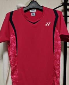 YONEX バドミントン ウェア ピンク 半袖 Vネックのサムネイル