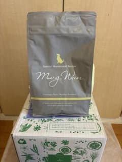 Mog Wan モグワン チキン&サーモンのサムネイル