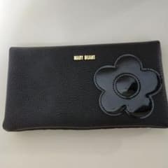 【美品】 マリークワント シュリンクデイジーパッチ マスクポーチのサムネイル