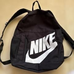 NIKE リュック　ブラックのサムネイル