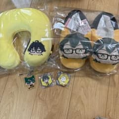ドズル社　おんりー　ネックピロー　キーホルダー　しまむらのサムネイル