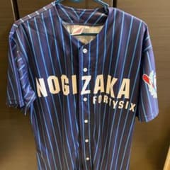乃木坂Tシャツ　ベースボールTシャツなどのサムネイル
