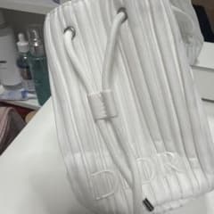 DIOR ホワイト 巾着 ポーチのサムネイル