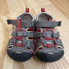 yuta様⭐︎KEEN キッズサンダル13.5cmのサムネイル