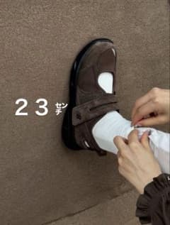 New Balance メリージェーン 23センチ ブラウン 茶色 US5 - メルカリ