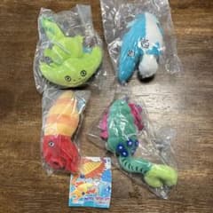 こた　こせい的な古生物　ぬいぐるみのサムネイル