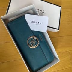 GUESS長財布のサムネイル