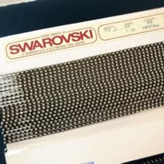 SWAROVSKI スワロフスキーラインブレード モチーフのサムネイル